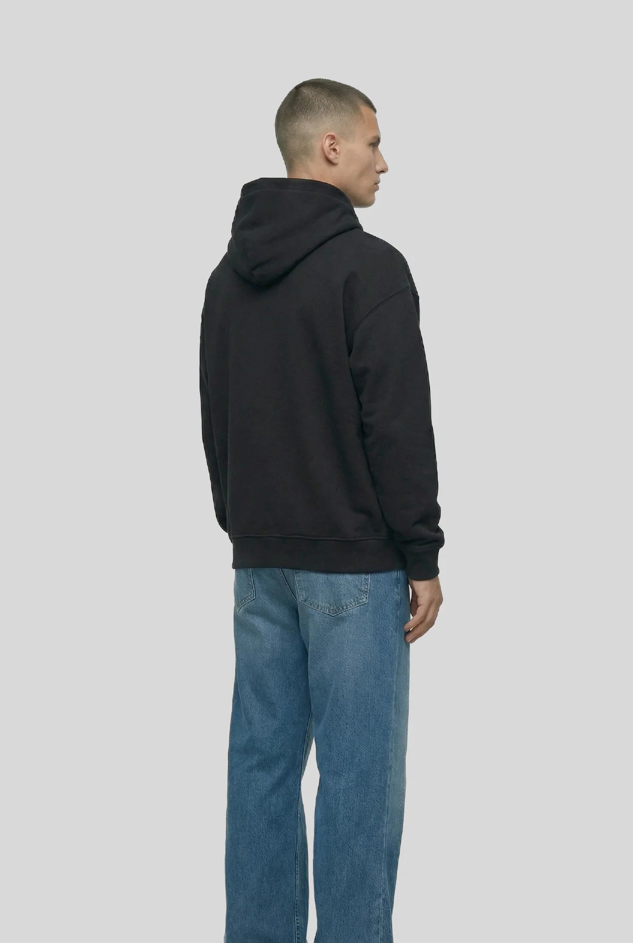 BASIC HOODIE BLACK